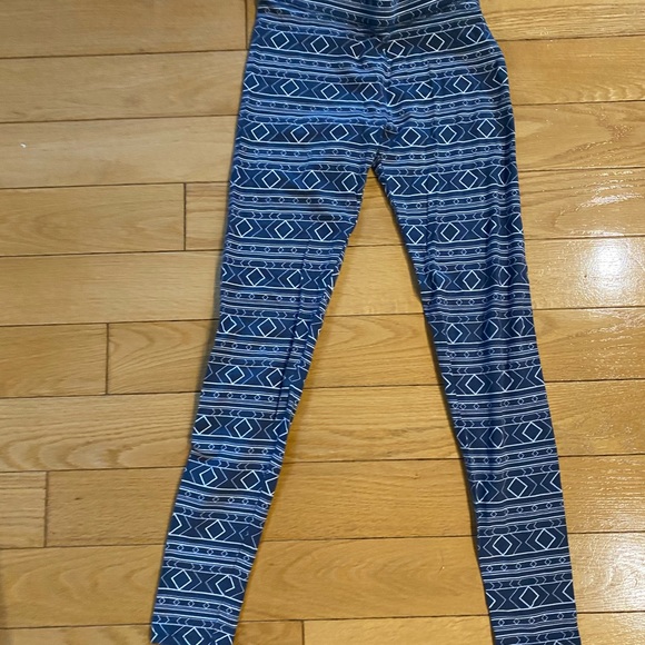 Leggings and jeans - Picture 2 of 4